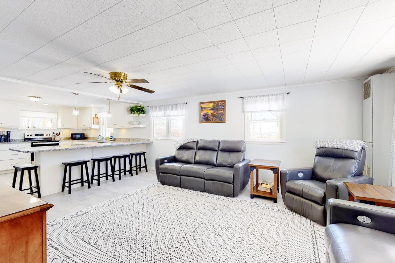 Finger Lakes Stunner Villa Dundee Luaran gambar