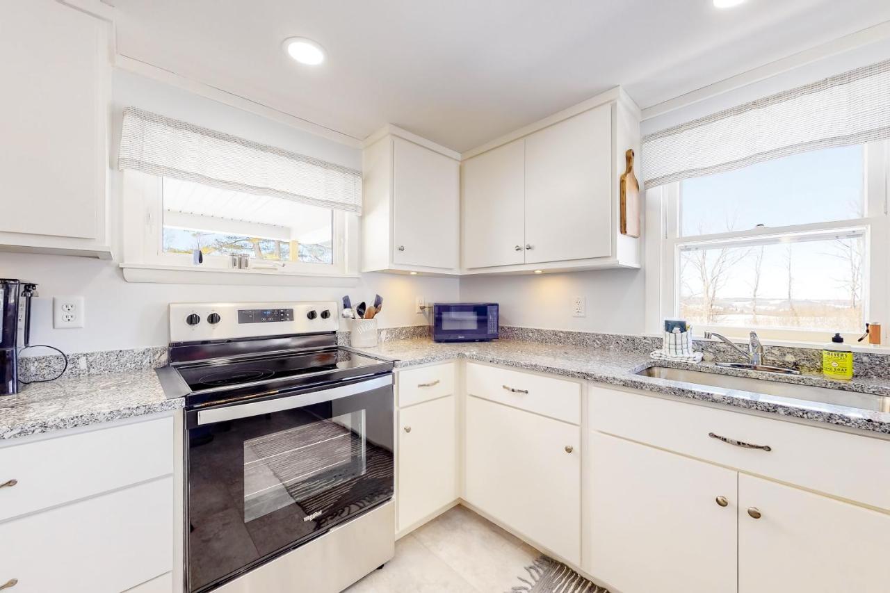 Finger Lakes Stunner Villa Dundee Luaran gambar