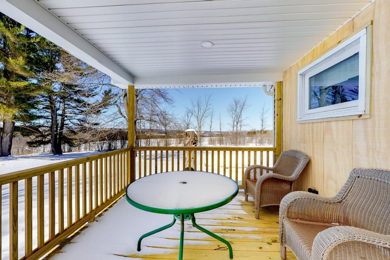 Finger Lakes Stunner Villa Dundee Luaran gambar
